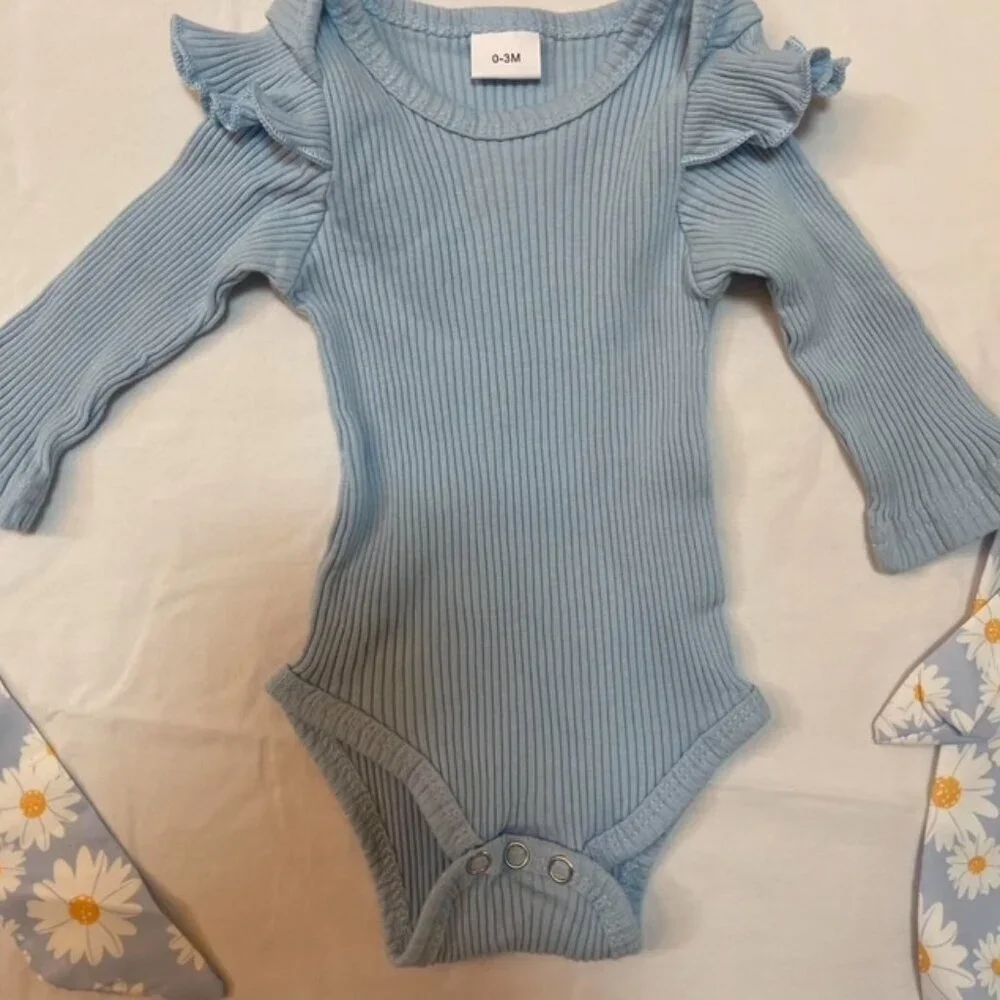 Baby Girl 3-piece Outfit Set - Daisy Print - Picture 3 of 5